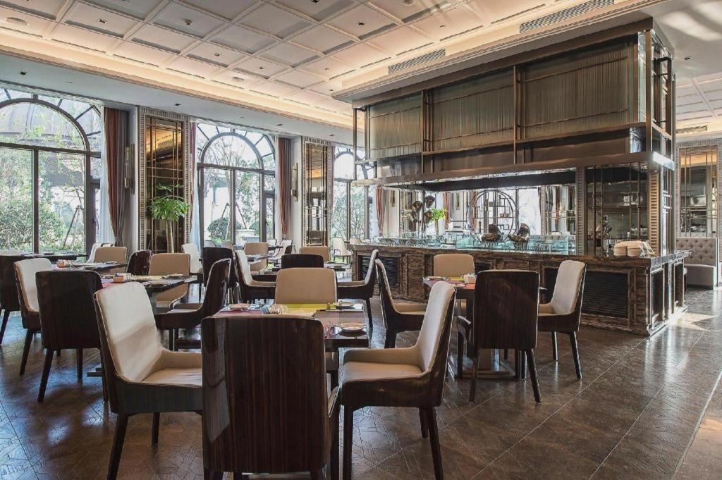 南昌绿地铂骊酒店 外观 照片